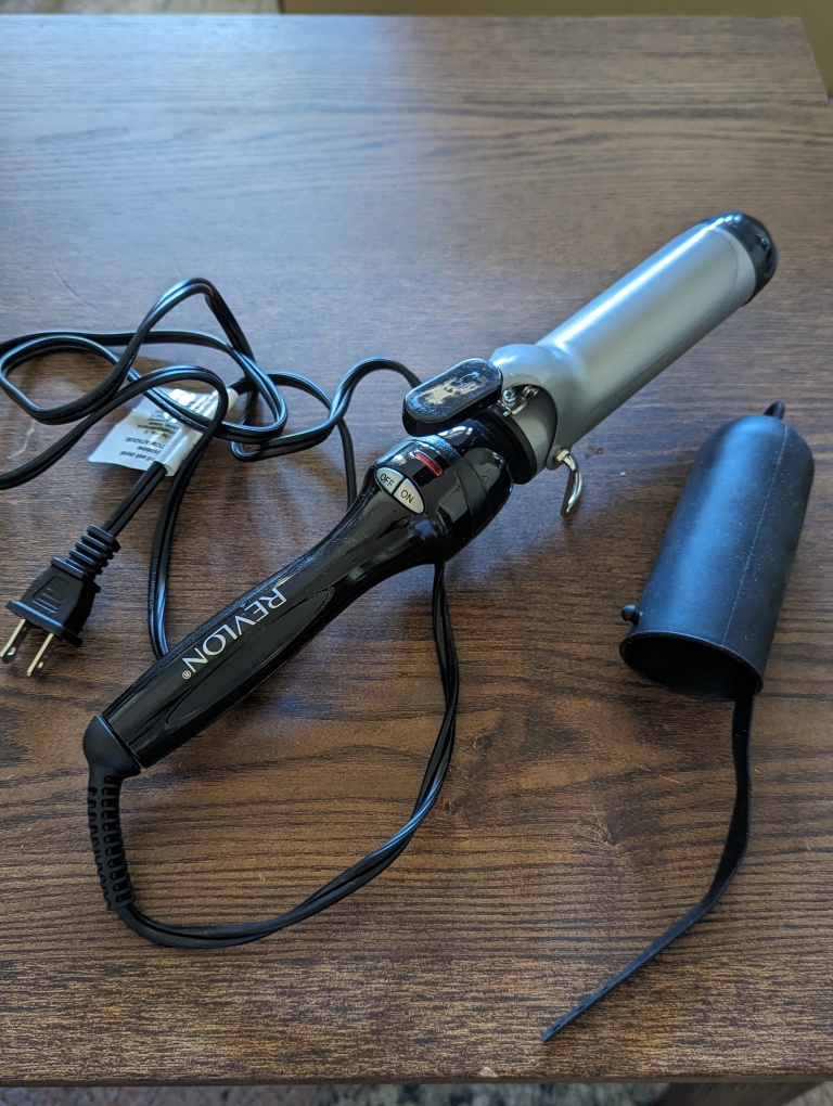 Curling iron thumbnail