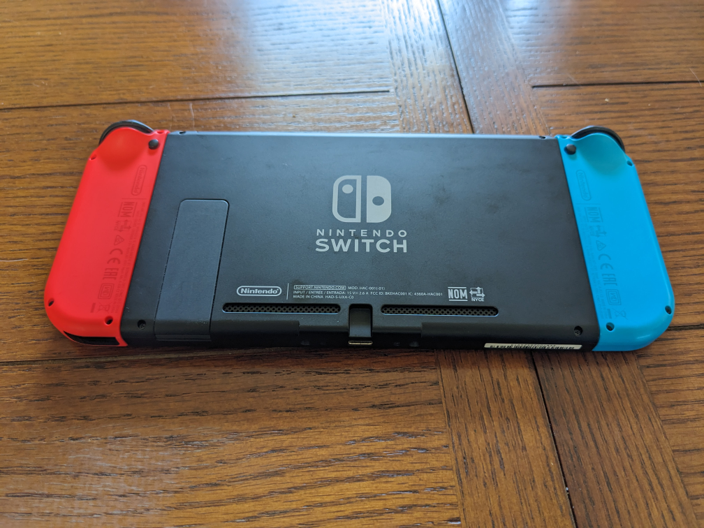 Nintendo Switch (accessories + game) - photo 3