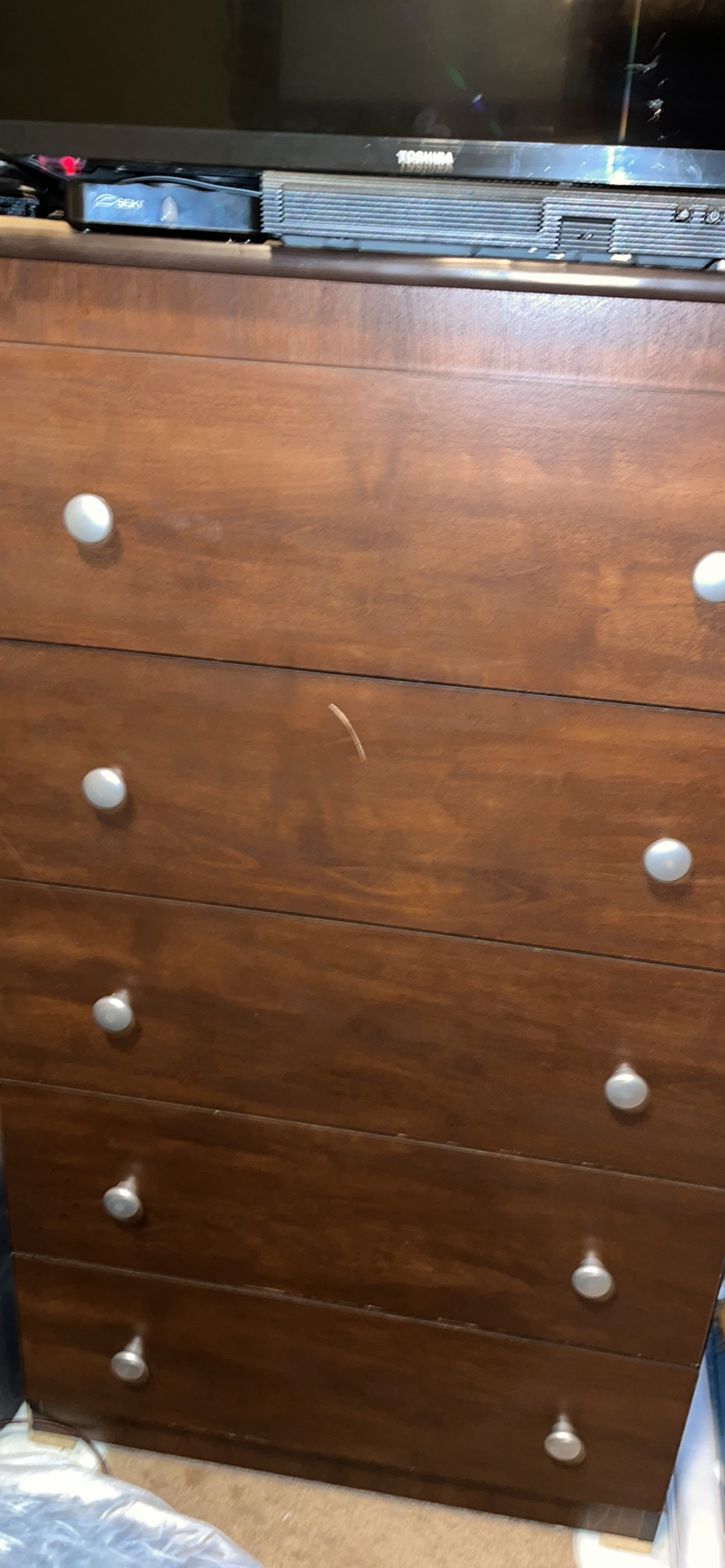 Brown 5 drawer dresser