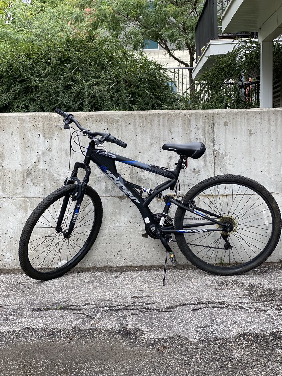 Mountain Bike For Sale thumbnail