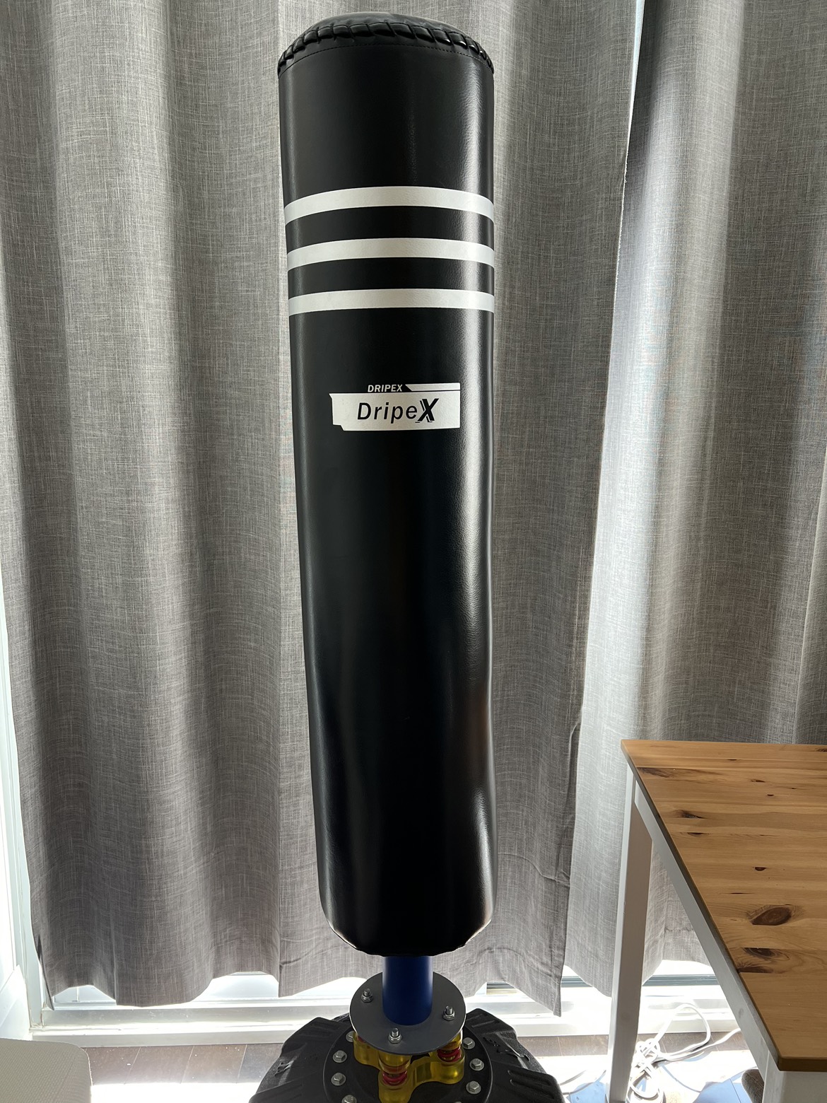 Freestanding punching bag - photo 3