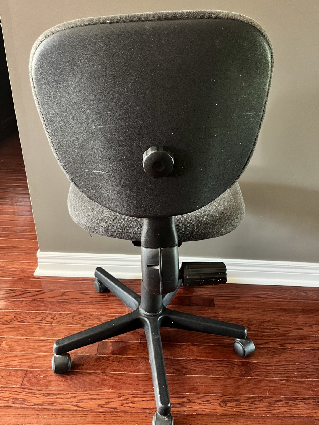Adjustable Height Swivel Desk Chair - photo 3