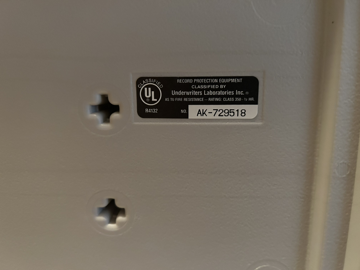 Sentry fire safe - photo 3