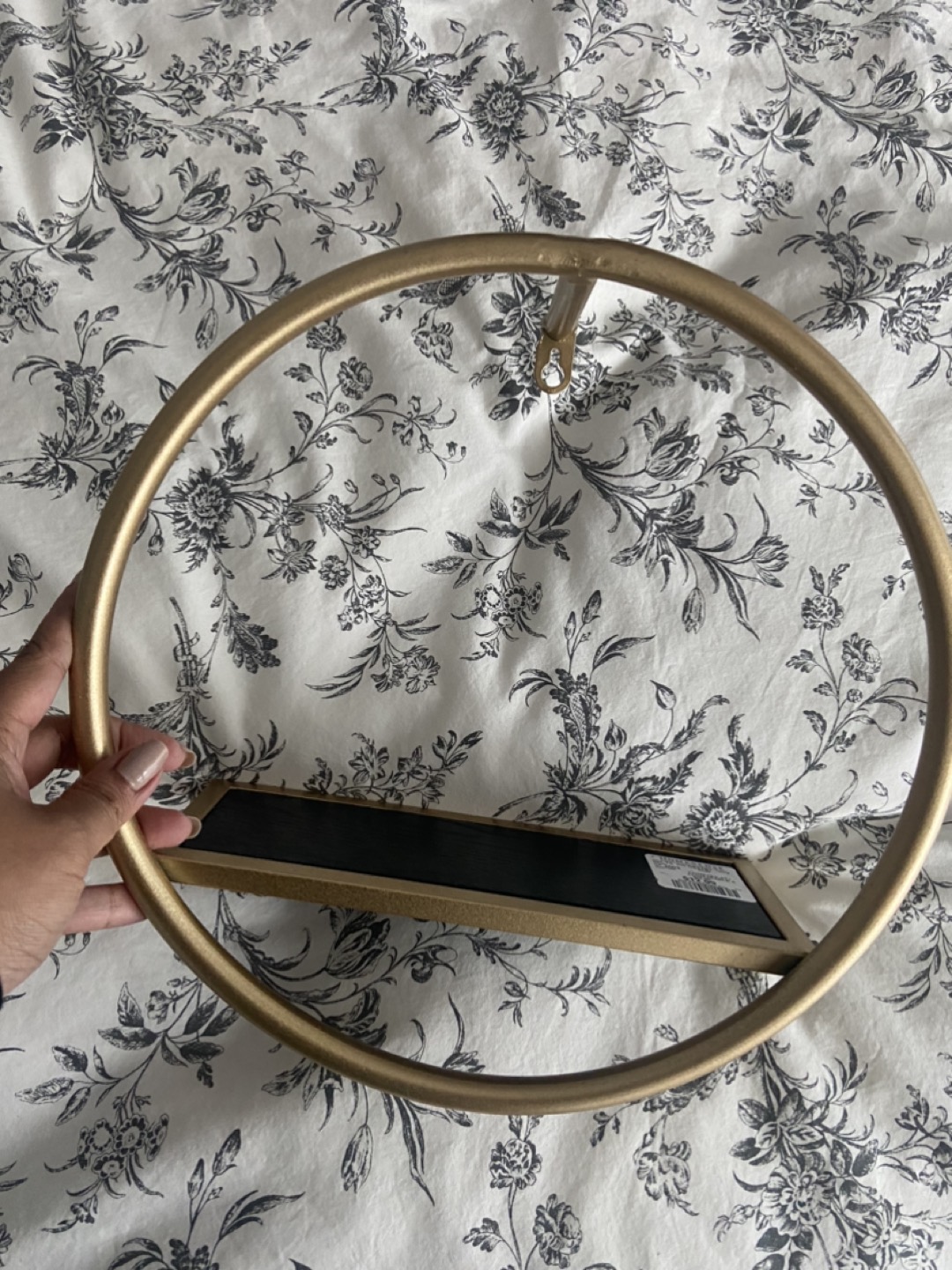Wall hanging small shelf / gold