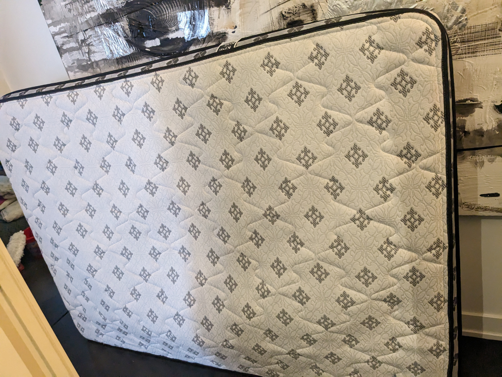 King Koil Double Sized Mattress  - photo 2