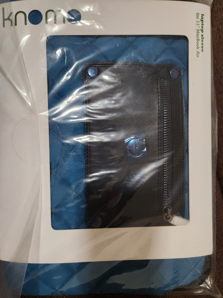 Brand New In packing Knomo 11 inch Laptop Sleeve