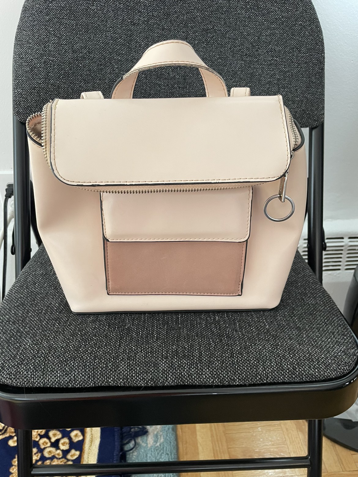 Handbag $10