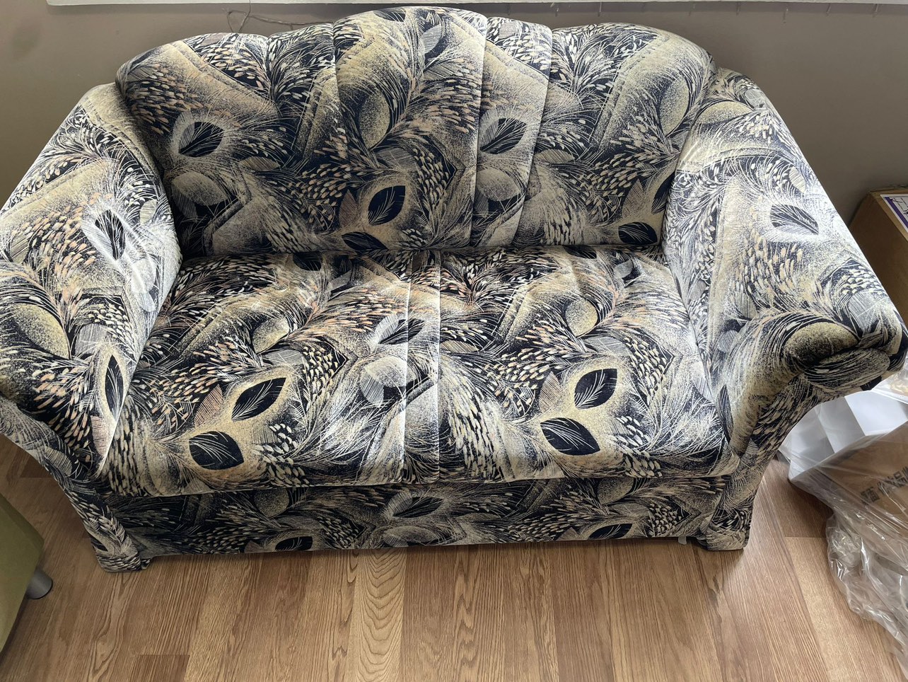 Spring Couch - photo 2