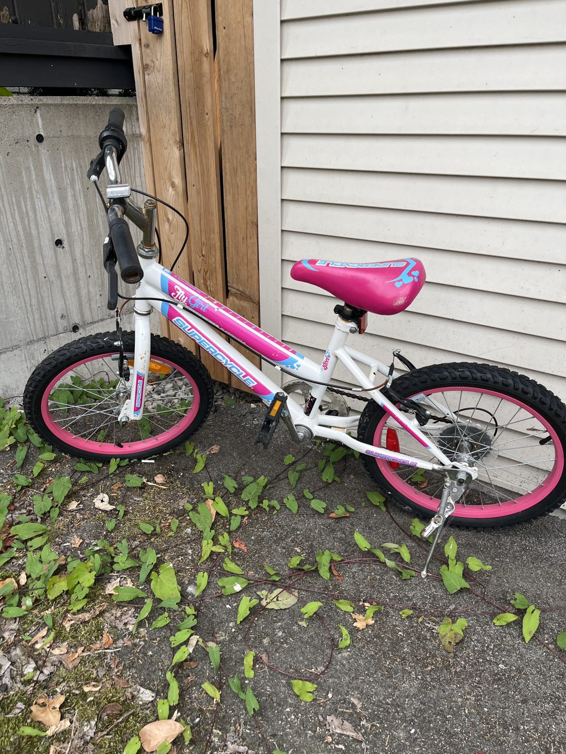 Kids bike thumbnail
