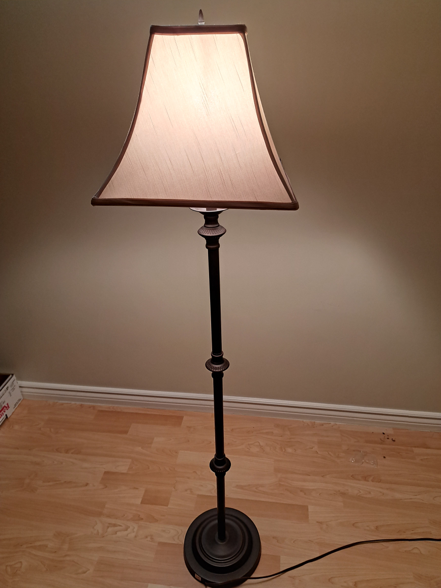 5 feets floor lamp