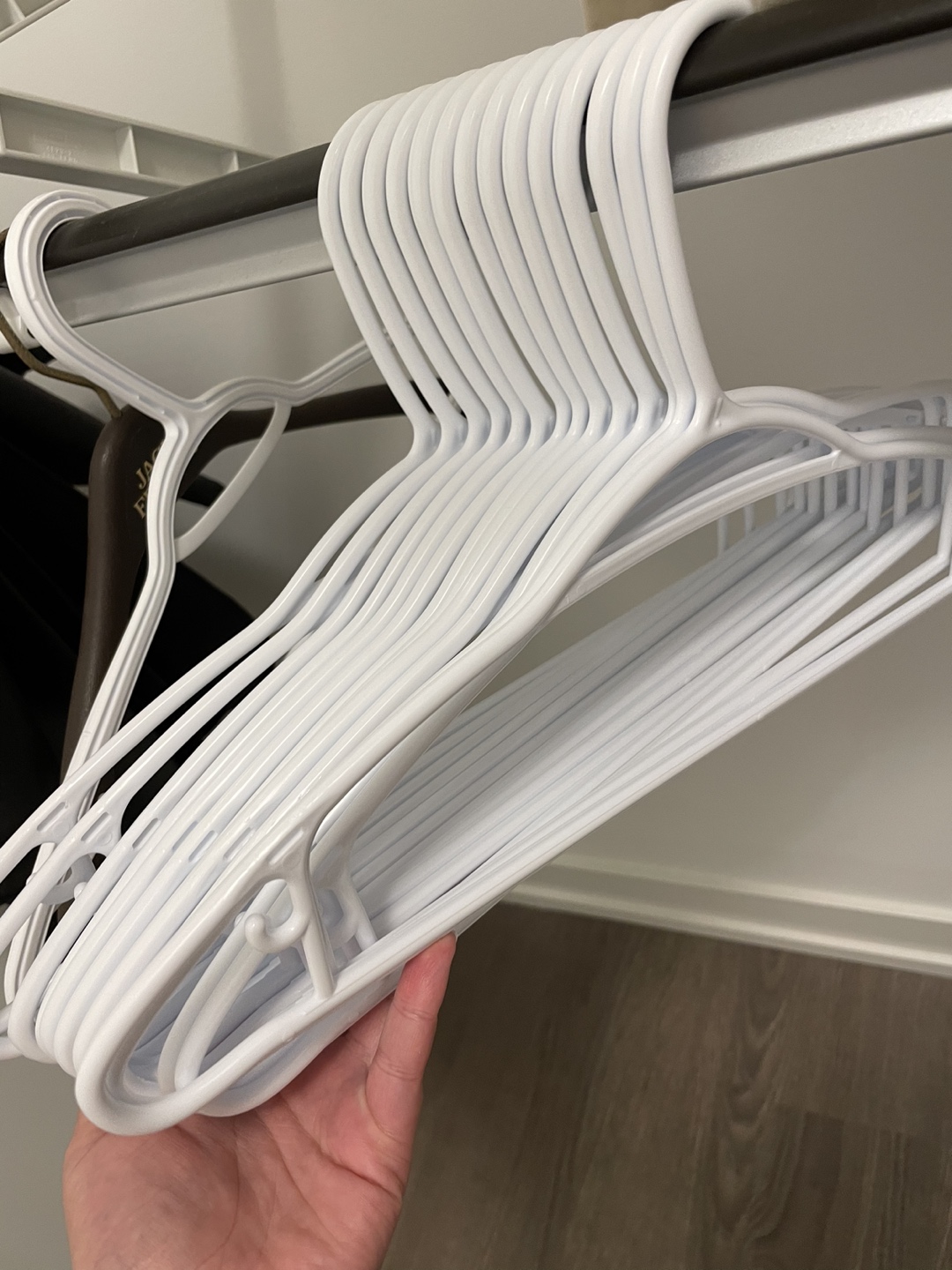 24 white hangers wardrobe bedroom stuff thumbnail