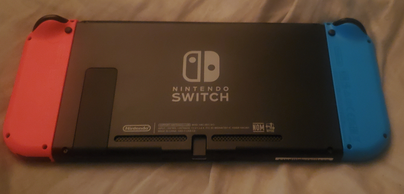 Nintendo Switch - photo 3