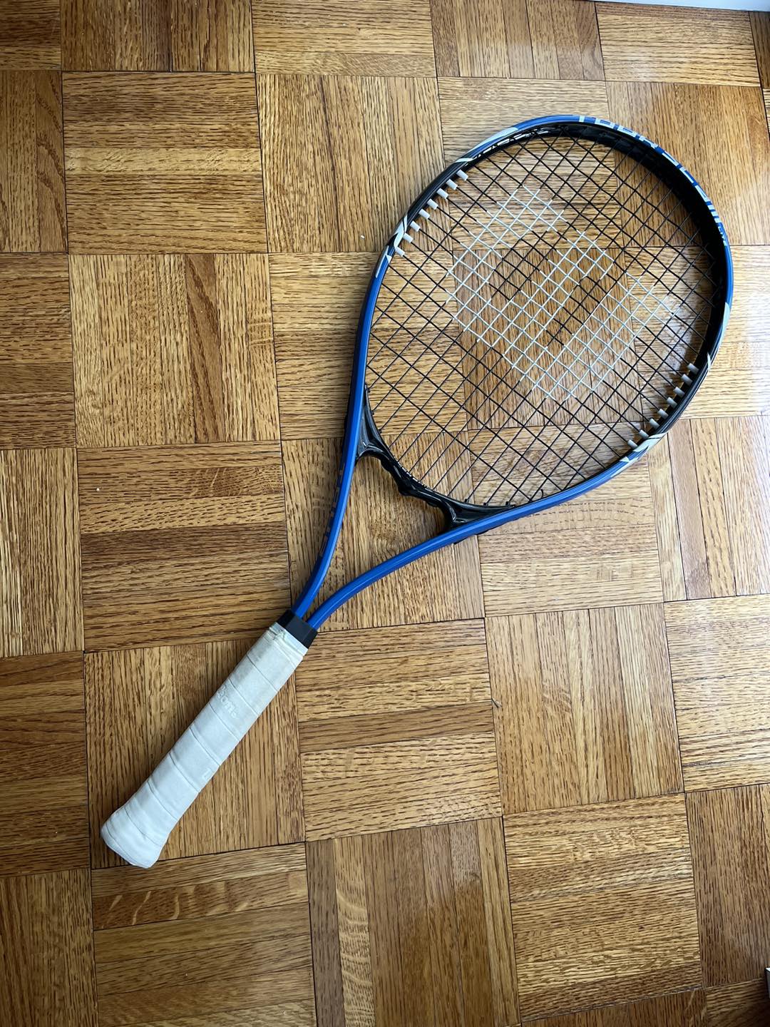 Wilson Tennis Racket - photo 2