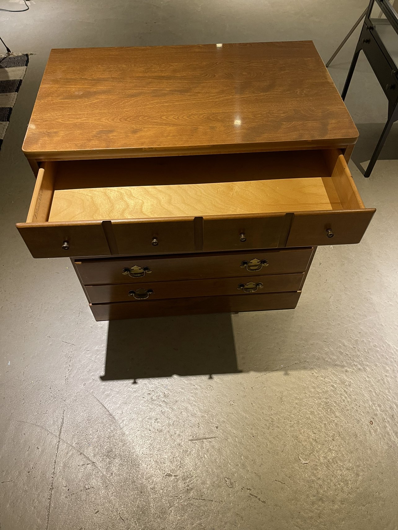 Vintage Ethan Allen  Maple Dresser - photo 2