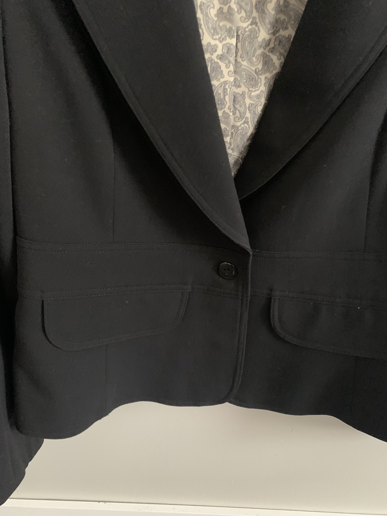 Jacqueline Conoir blazer size 8 image indicator(2)