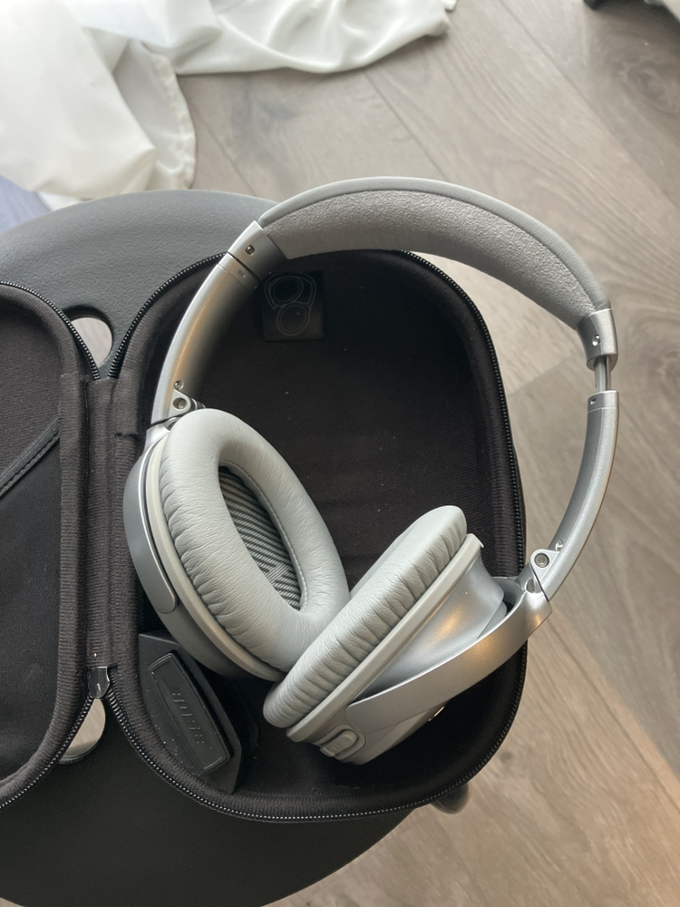 Bose Headphones QC35 - photo 2