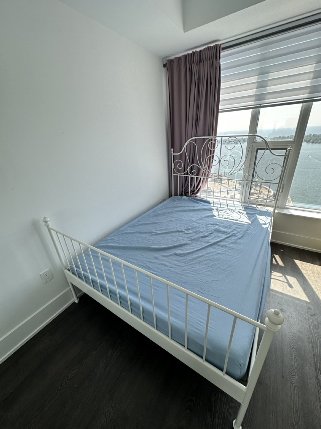 Ikea queen size bed frame - photo 2