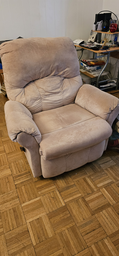 recliner chair - photo 2