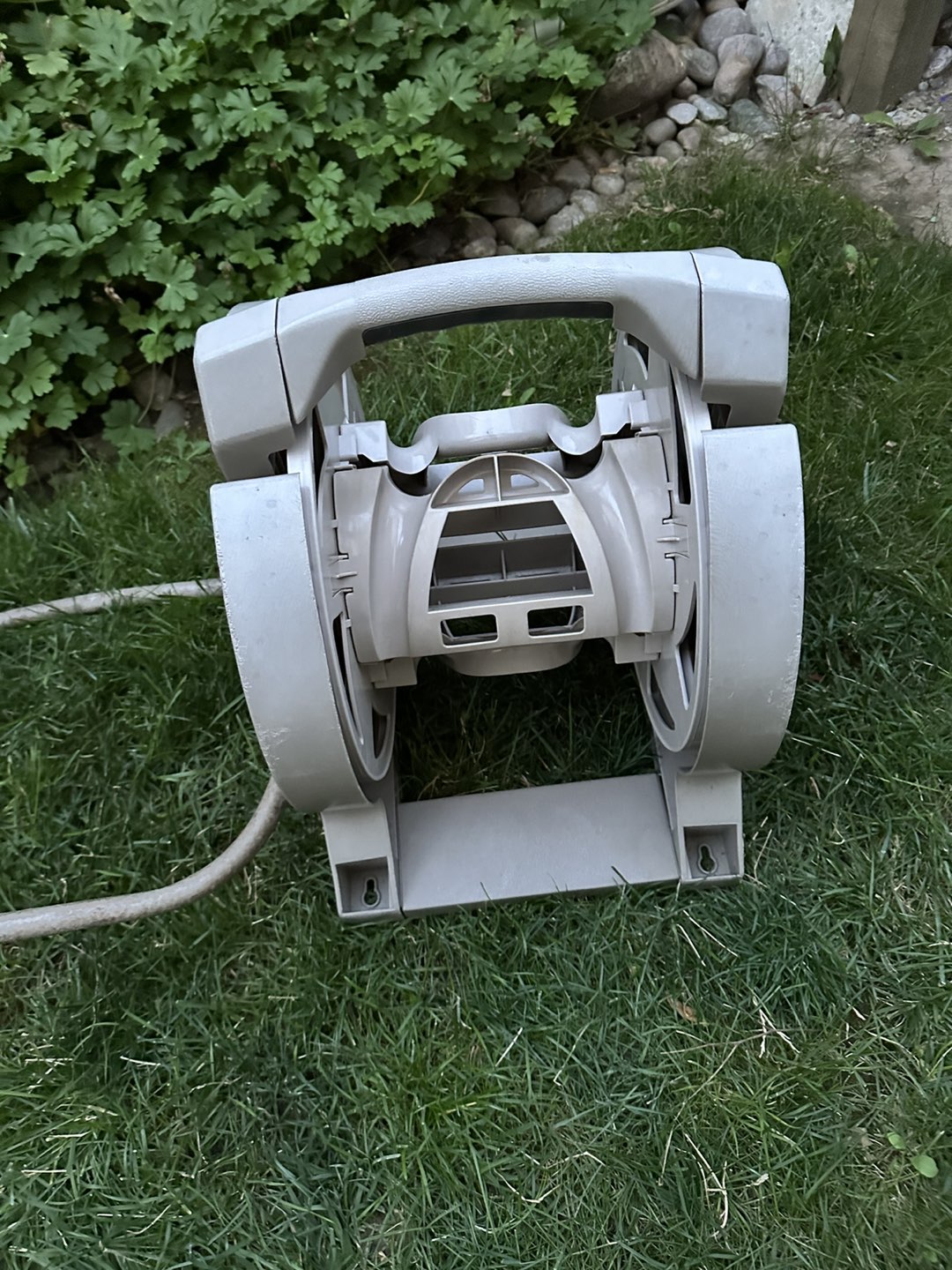 Sun crest  garden hose mount thumbnail
