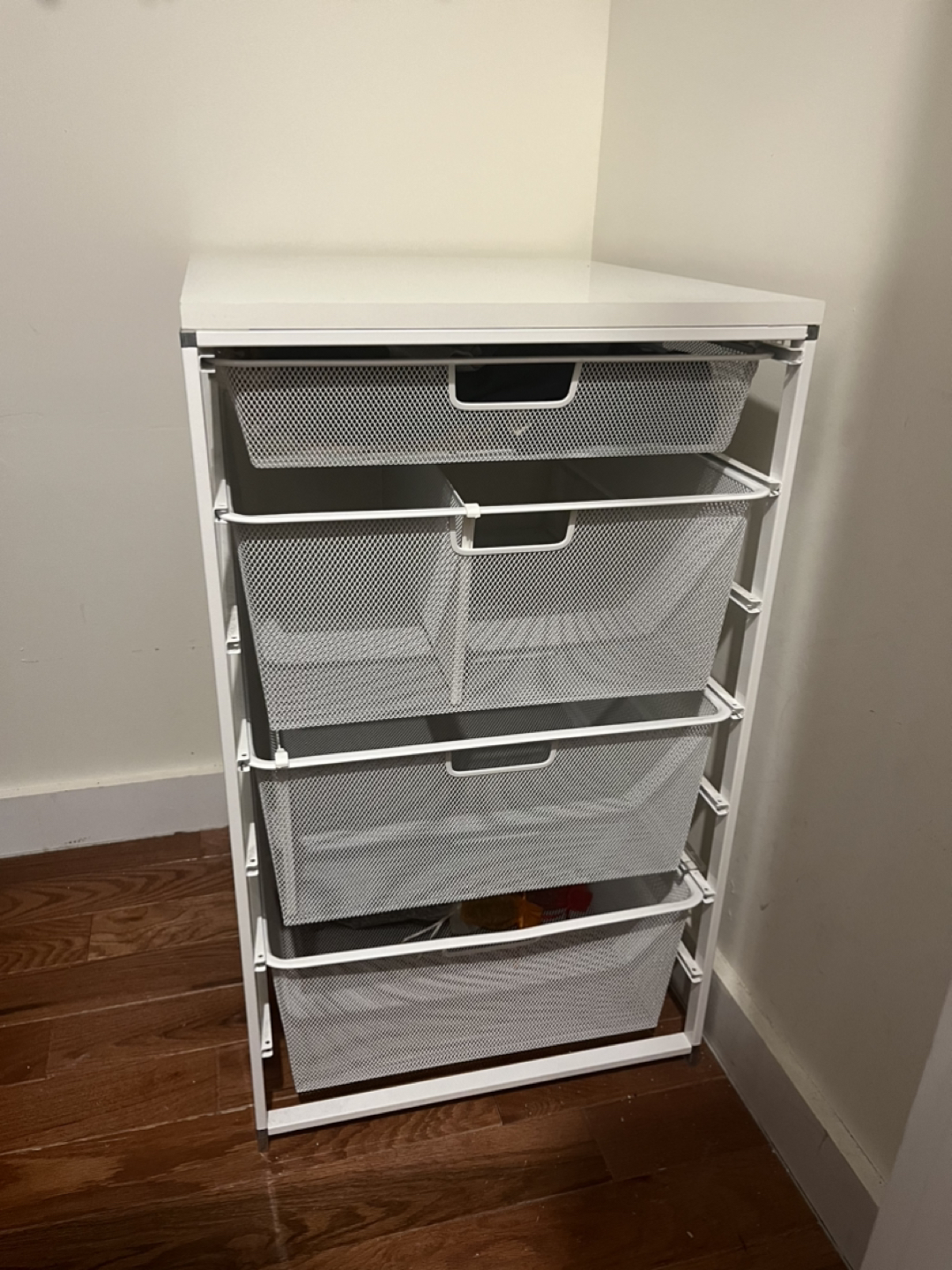 Container store shelving unit