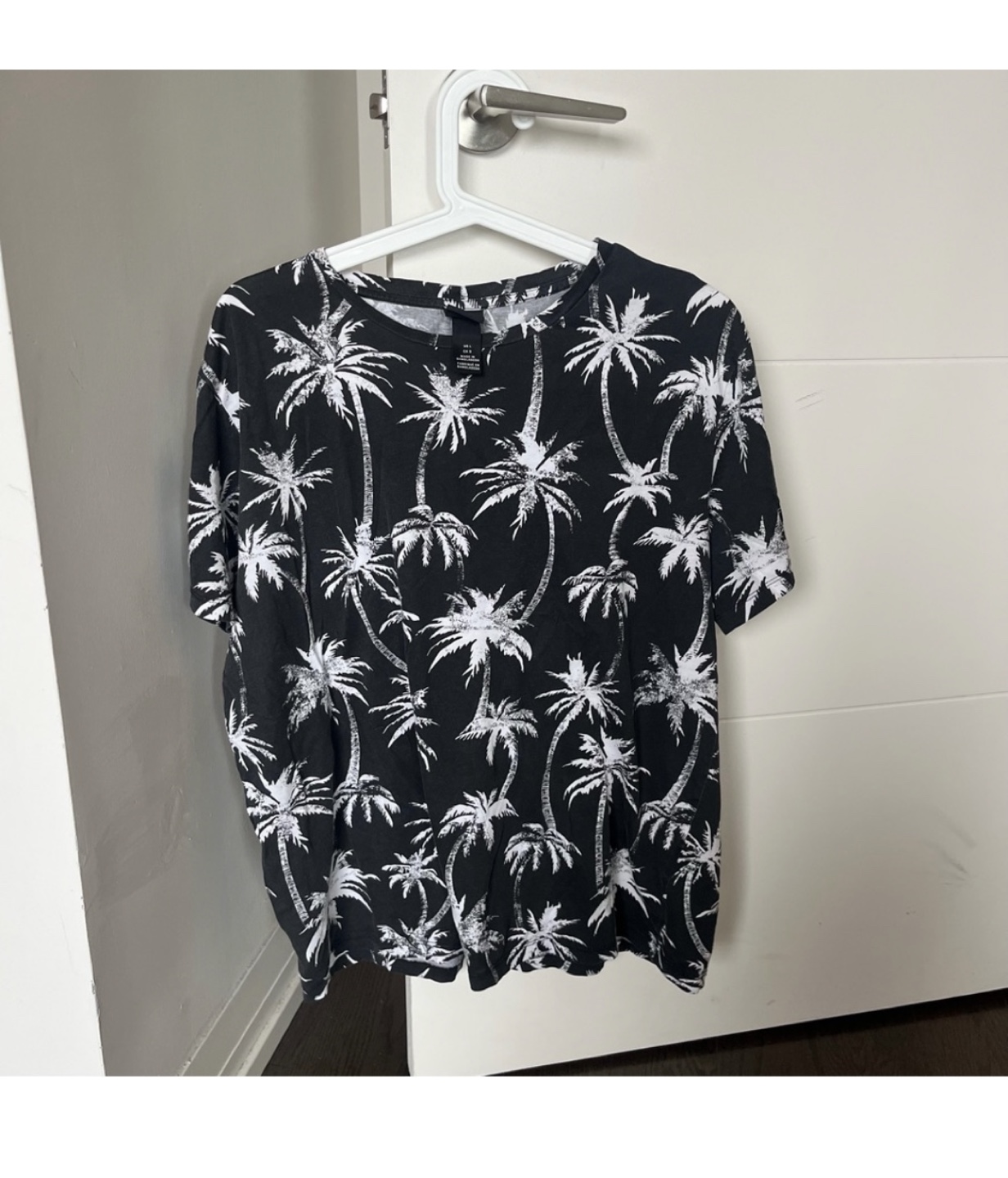 H&M t-shirt size L thumbnail