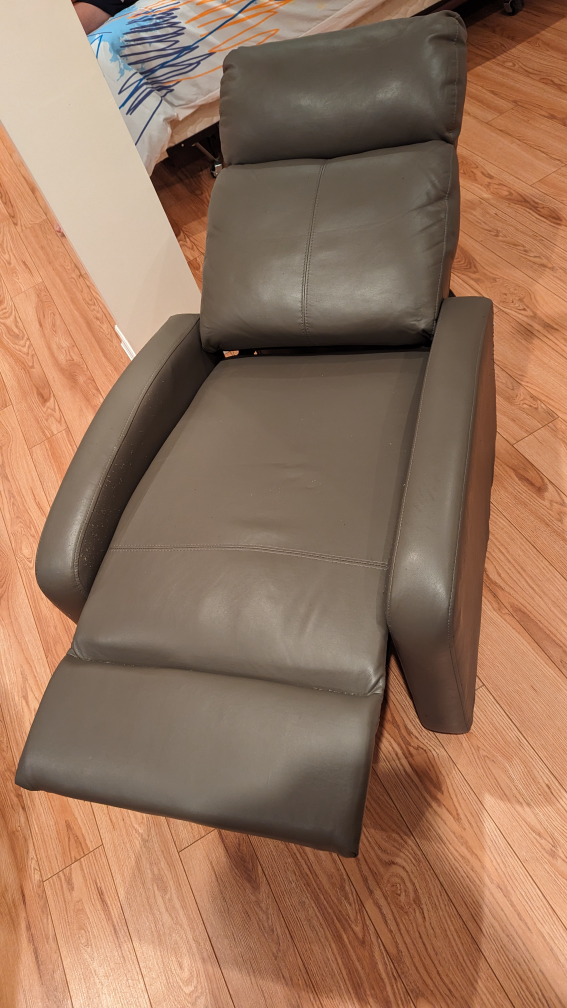 Free Reclining chair  image indicator(6)