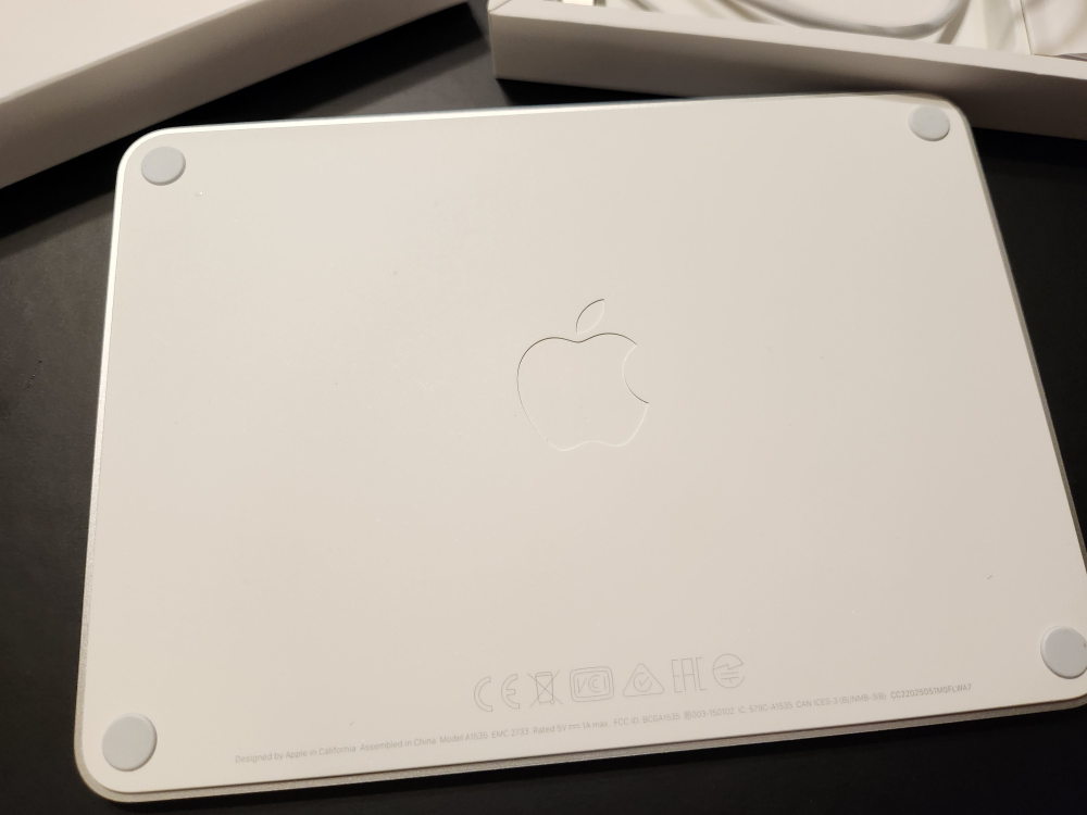 Apple Magic Trackpad - photo 3