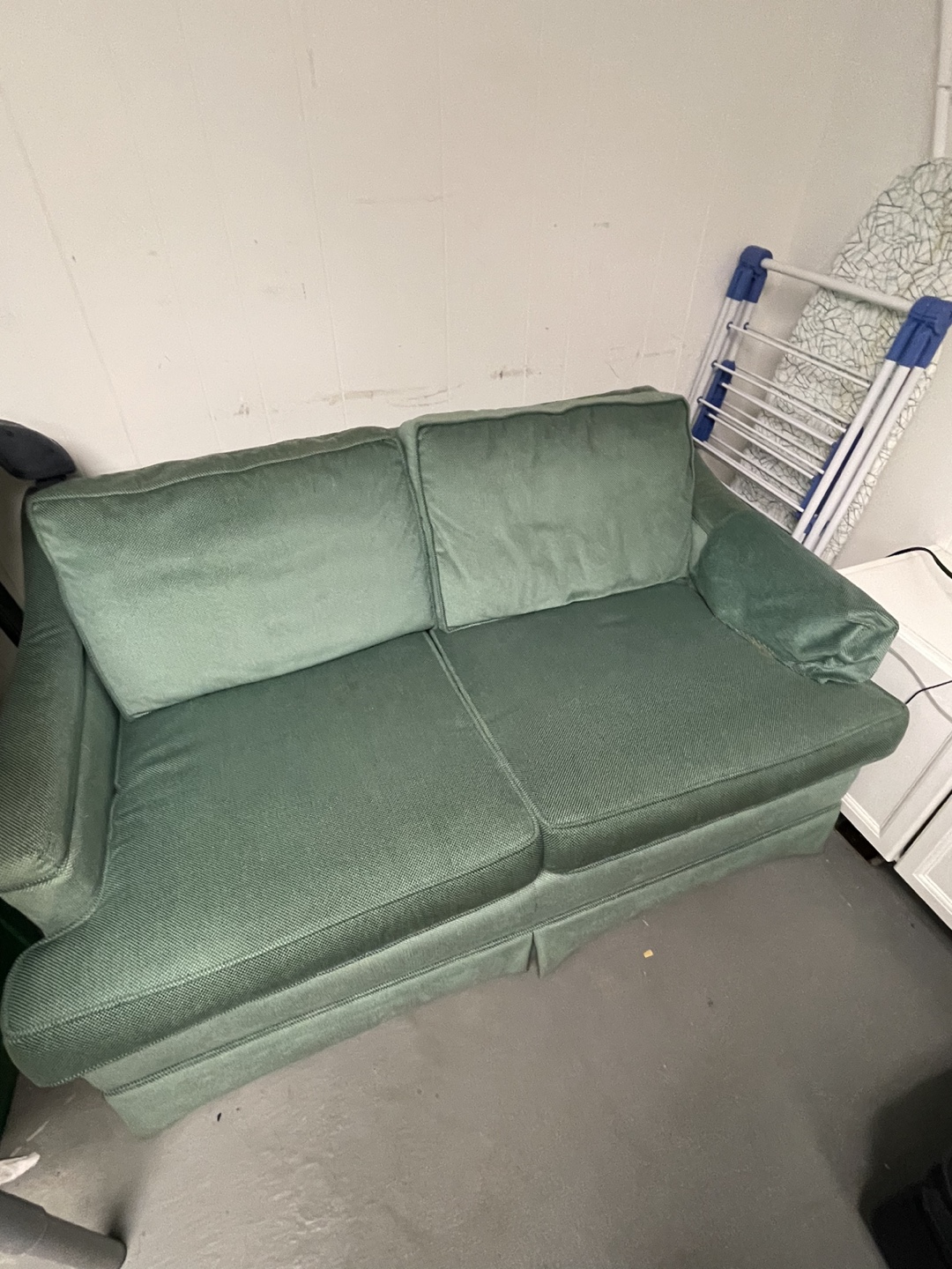 Green sofa - photo 2