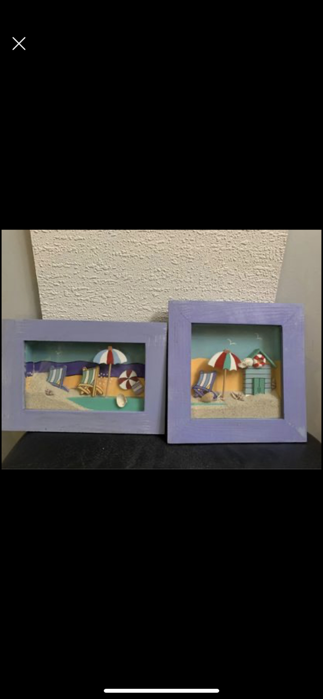 2 Wooden wall decor with real sand inside