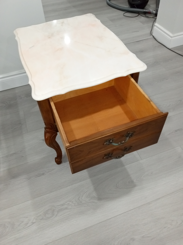 marble coffee table with side table - photo 4