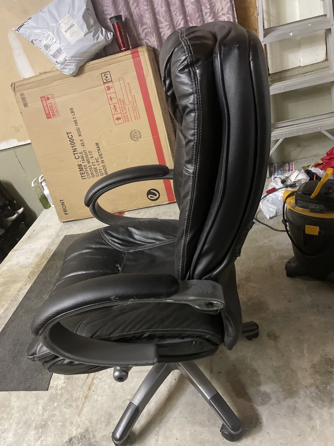 Leather chair black - photo 2