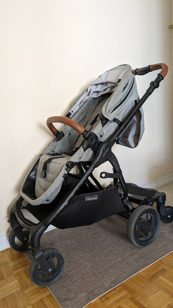 Valcobaby Snap Ultra Trend stroller with Hitchhiker step