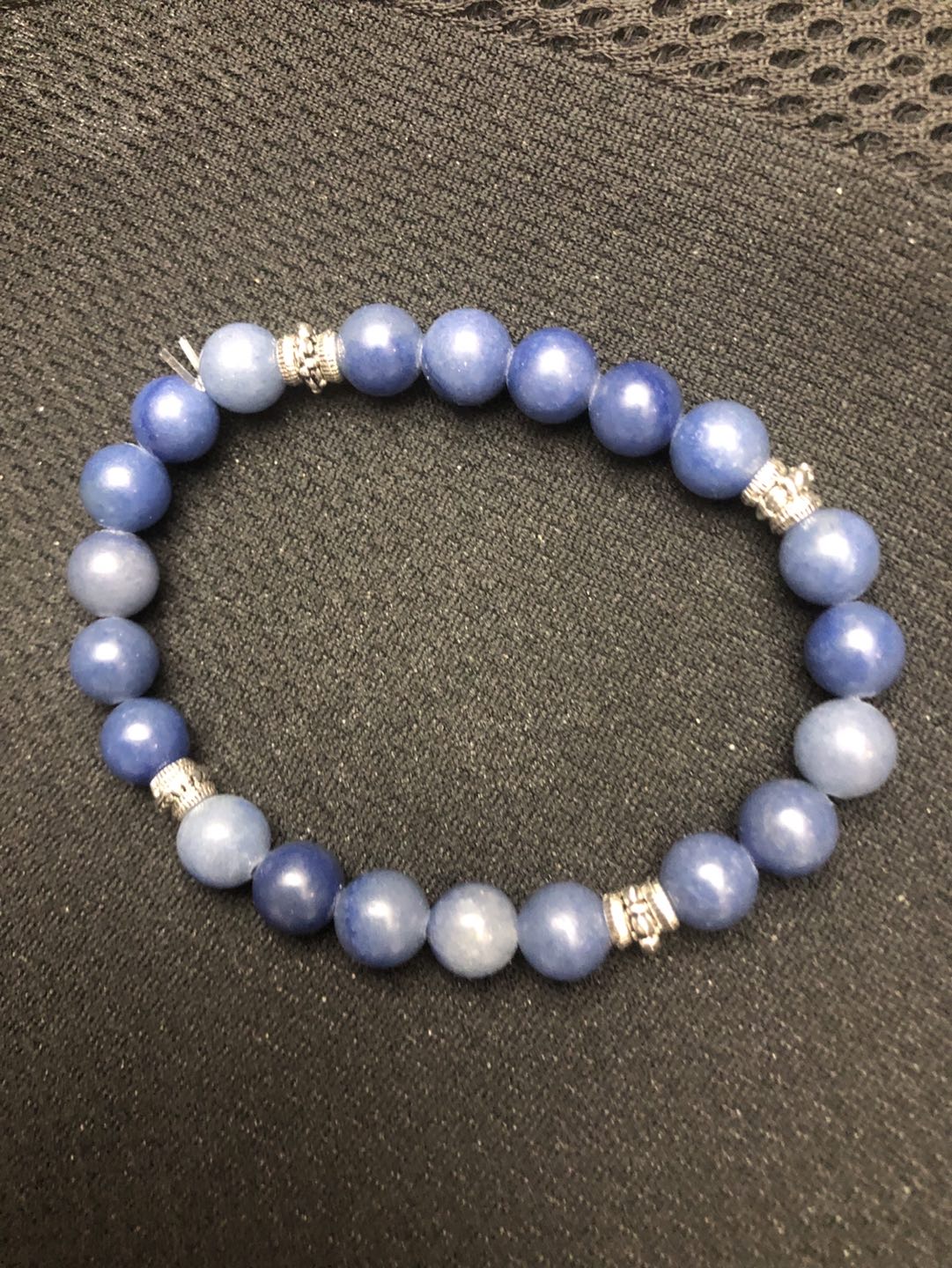 Handmade Aquamarine bead bracelet image indicator(3)