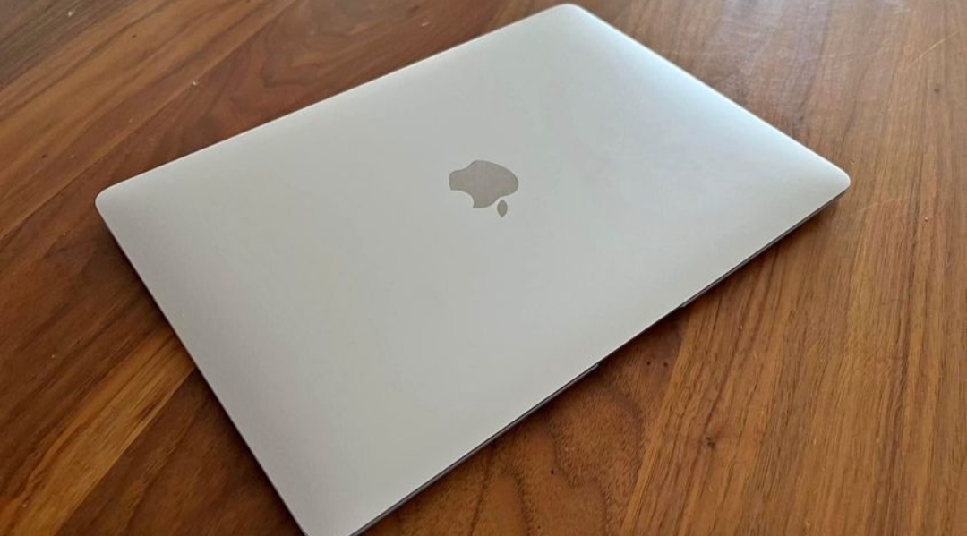 MacBook Air Retina 13.3-inch (2019)