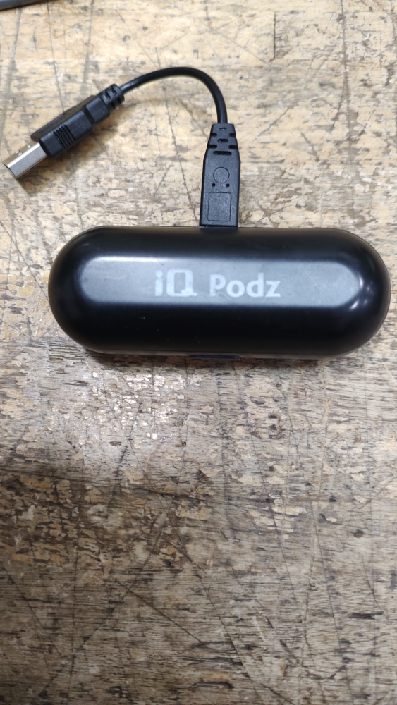 brand new wireless earbuds sealed box image indicator(2)