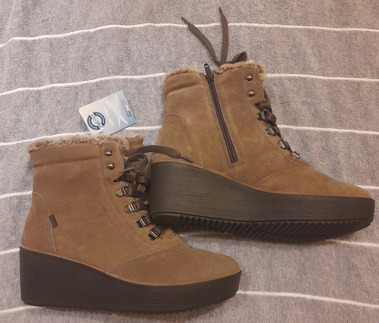Women's BNWTT IMAC Size 7 Suede Winter Boots - photo 3