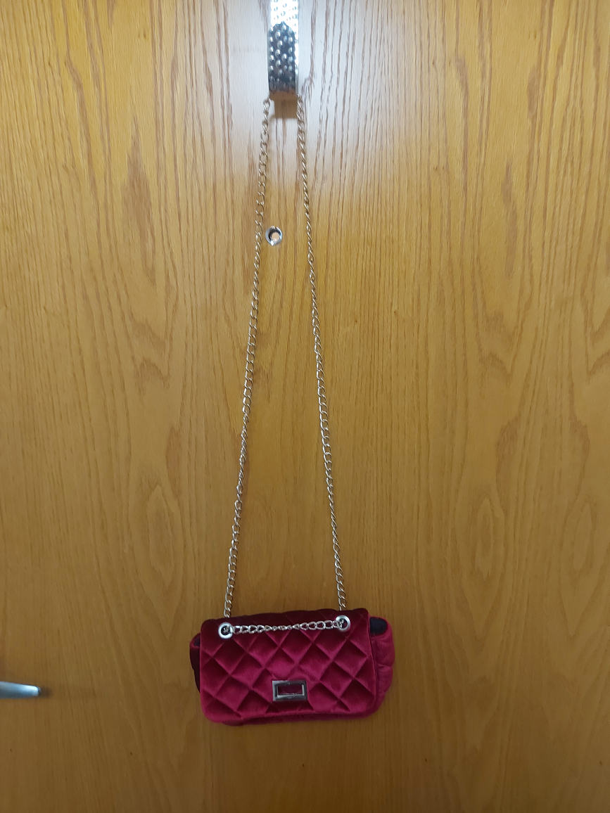 Small Forever 21 Crimson Velvetlike Crossbody/Shoulder Purse image indicator(2)