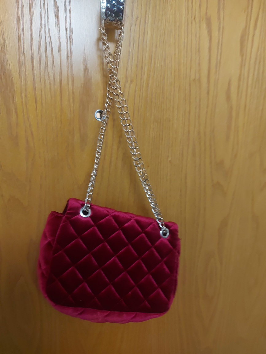 Small Forever 21 Crimson Velvetlike Crossbody/Shoulder Purse image indicator(3)