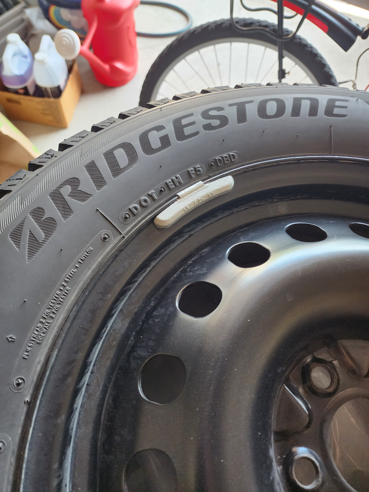 Winter Tires with Rim - photo 4