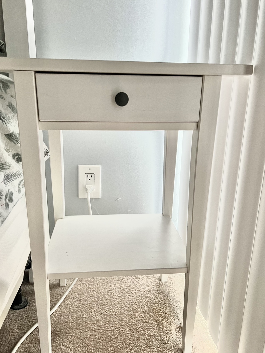 Ikea Hemnes  Nightstand(white)