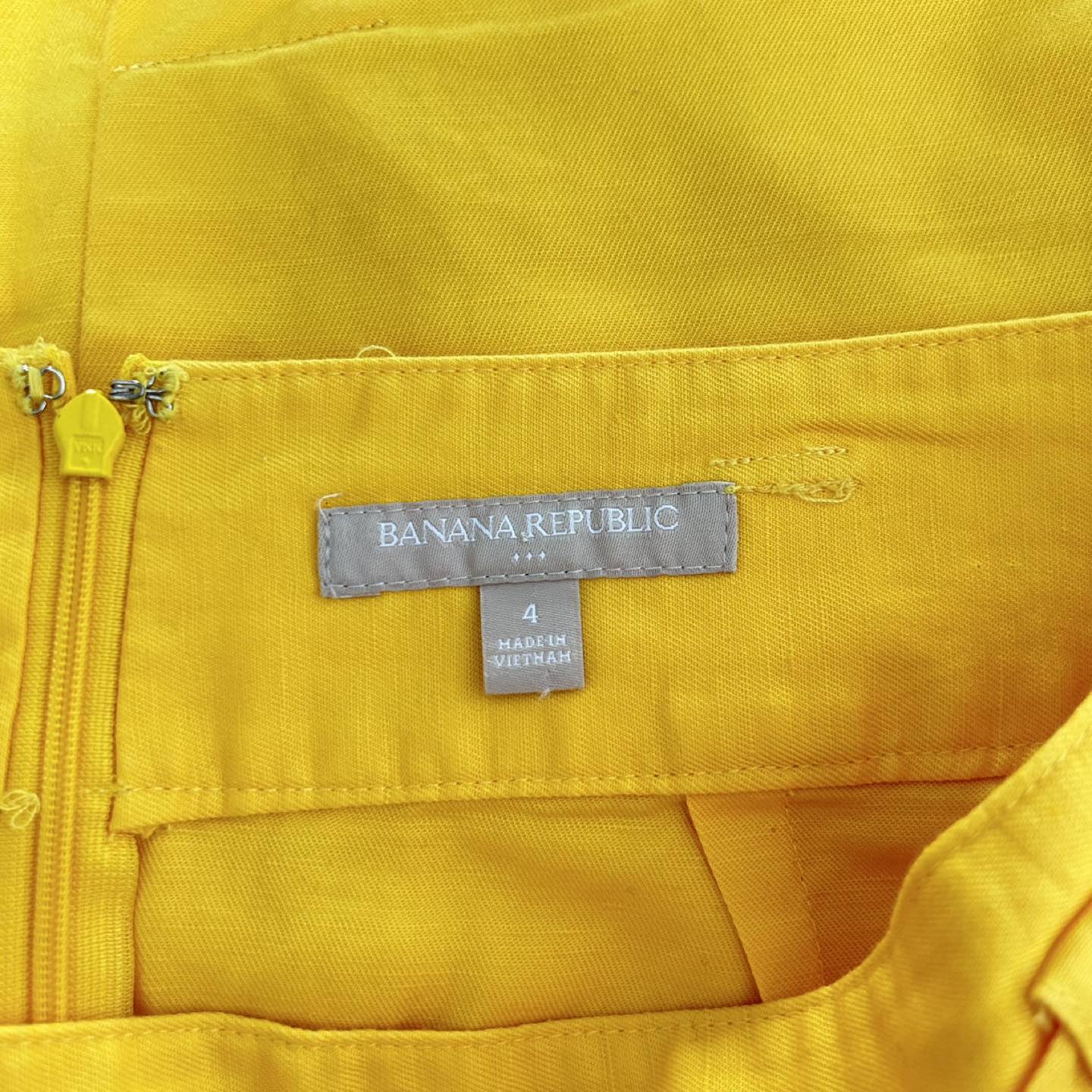 Banana Republic yellow linen skirt 4 image indicator(3)
