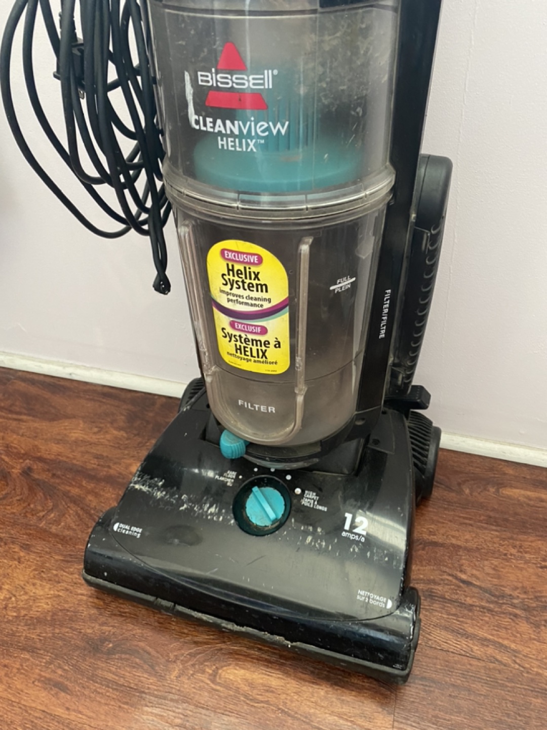 Bissell Helix Vacuum Cleaner
