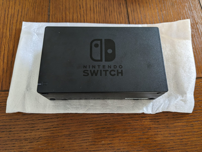 Nintendo Switch (Accessories + 2 Games) Great condition - photo 2