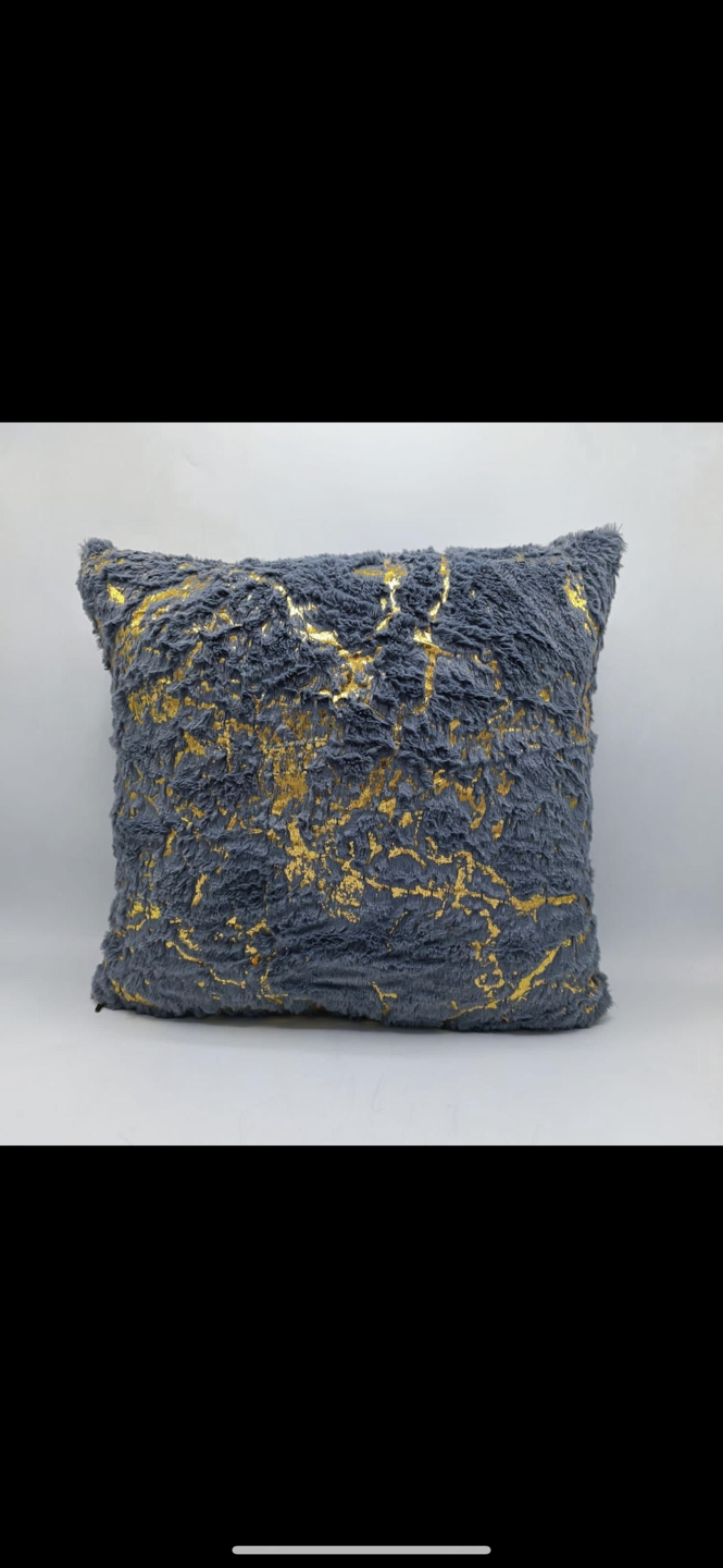Velvet cushion covers - photo 4