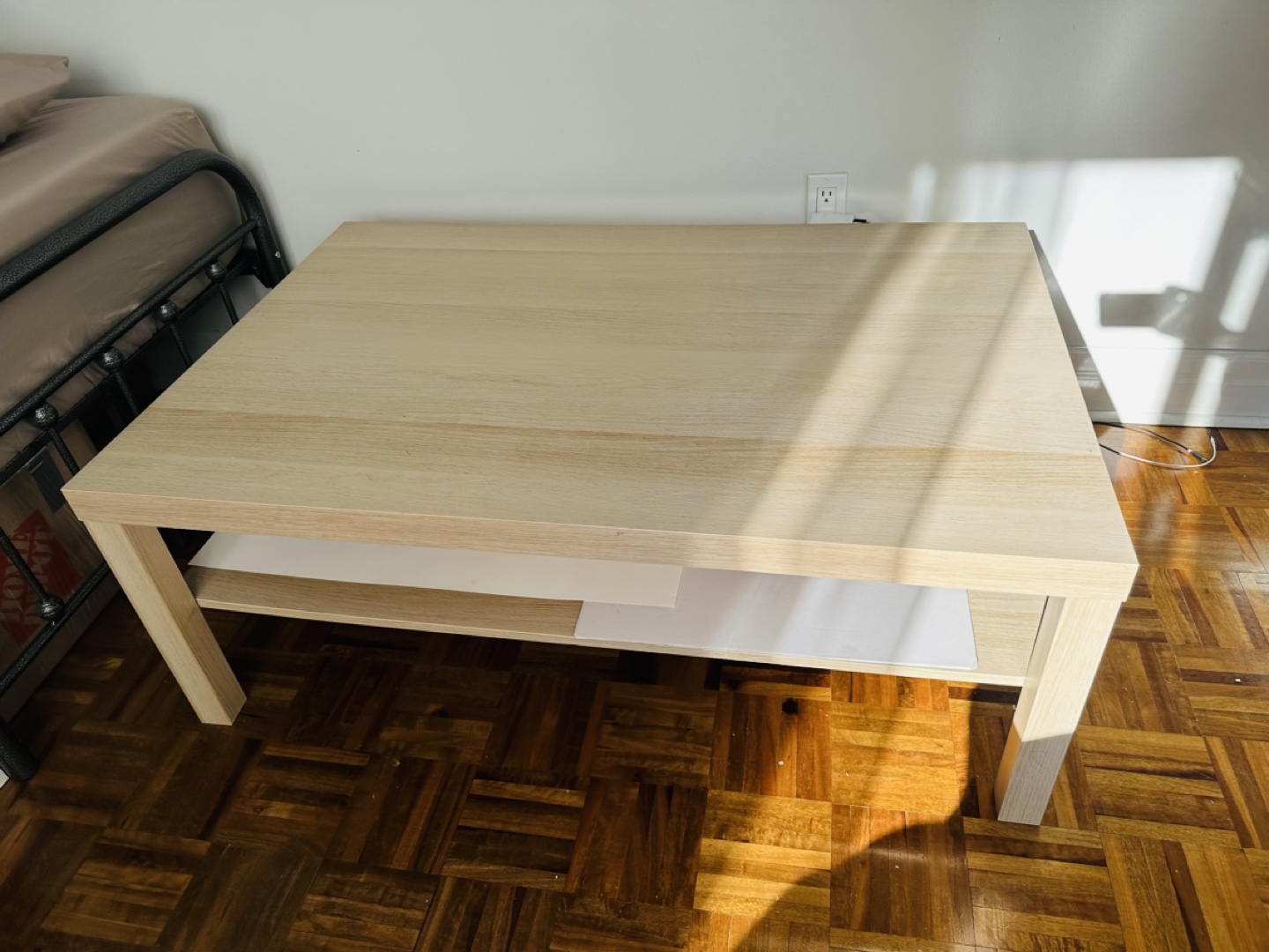 coffee table sale - photo 3