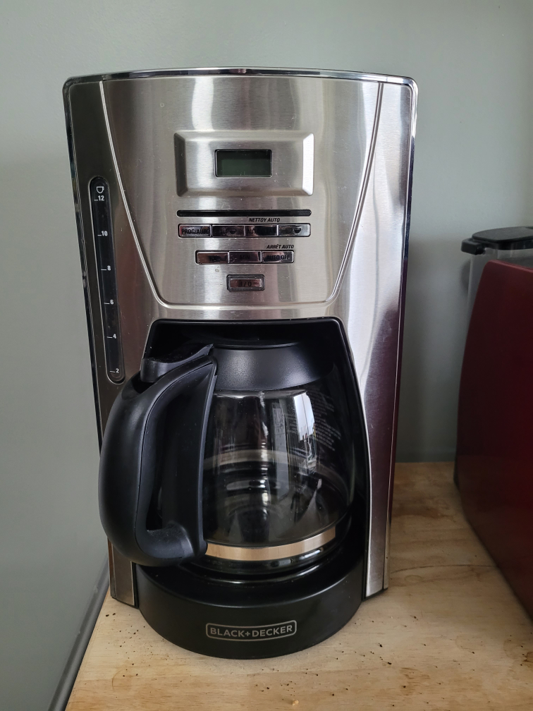 Black & Decker Coffee Maker thumbnail