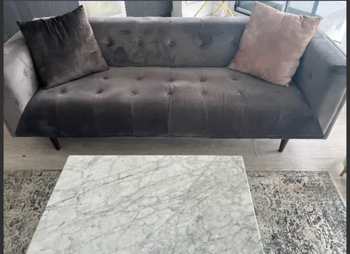 Couch for sale - photo 2