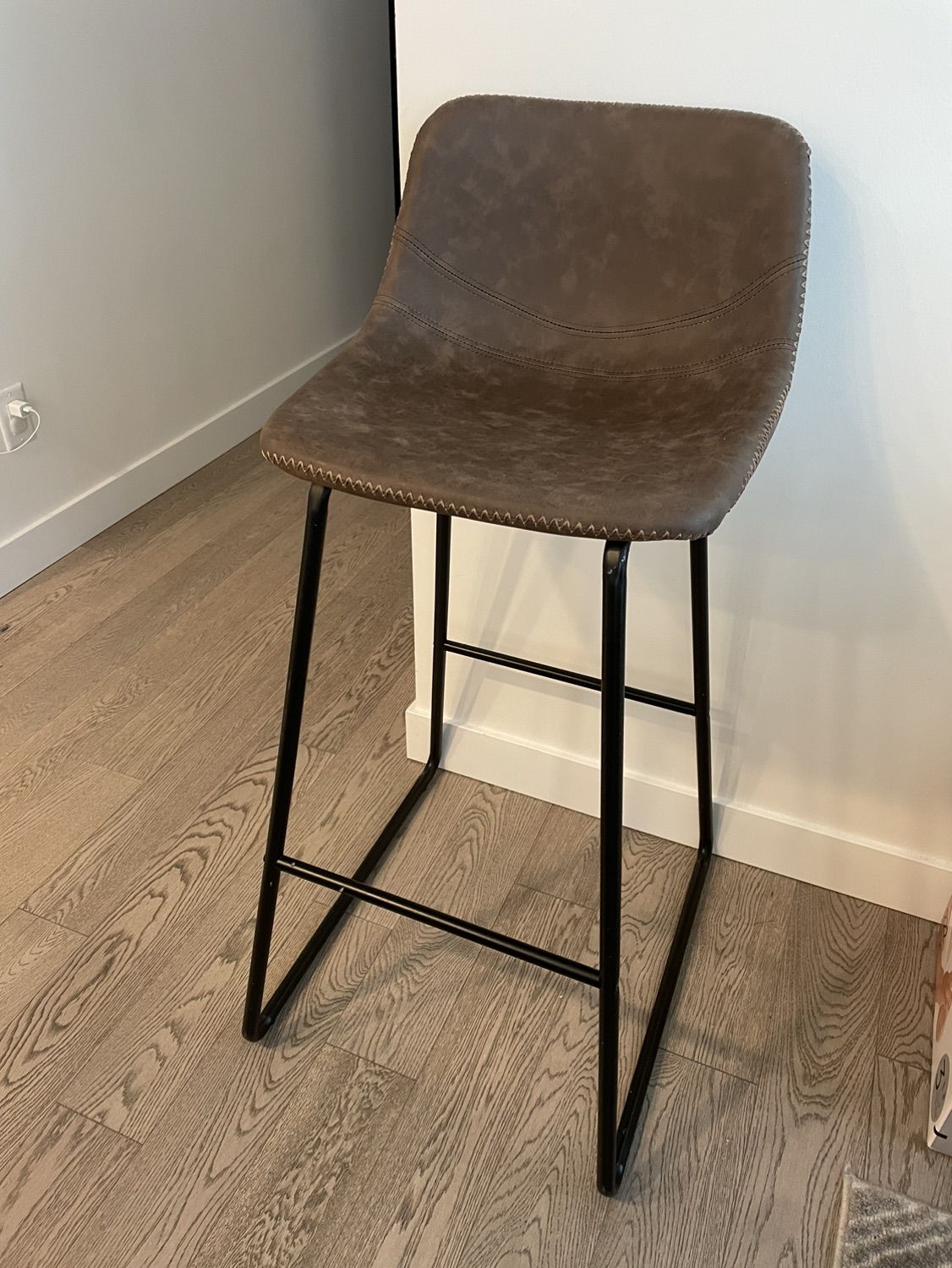Chair - photo 2