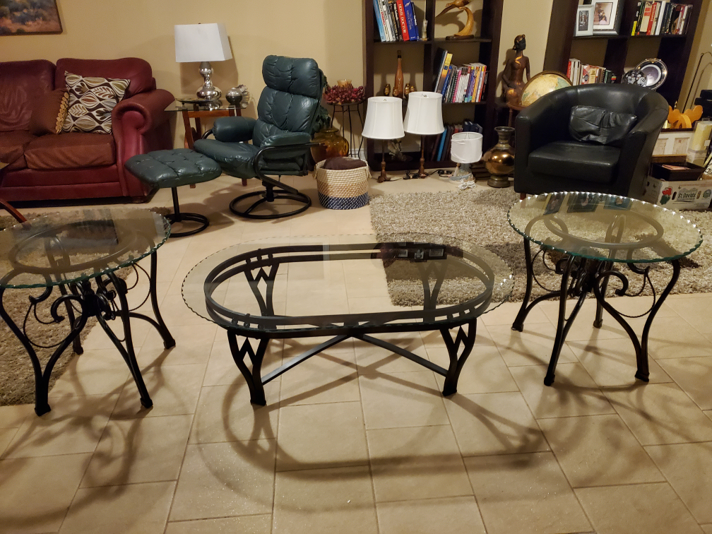 Coffee table + 2 side tables