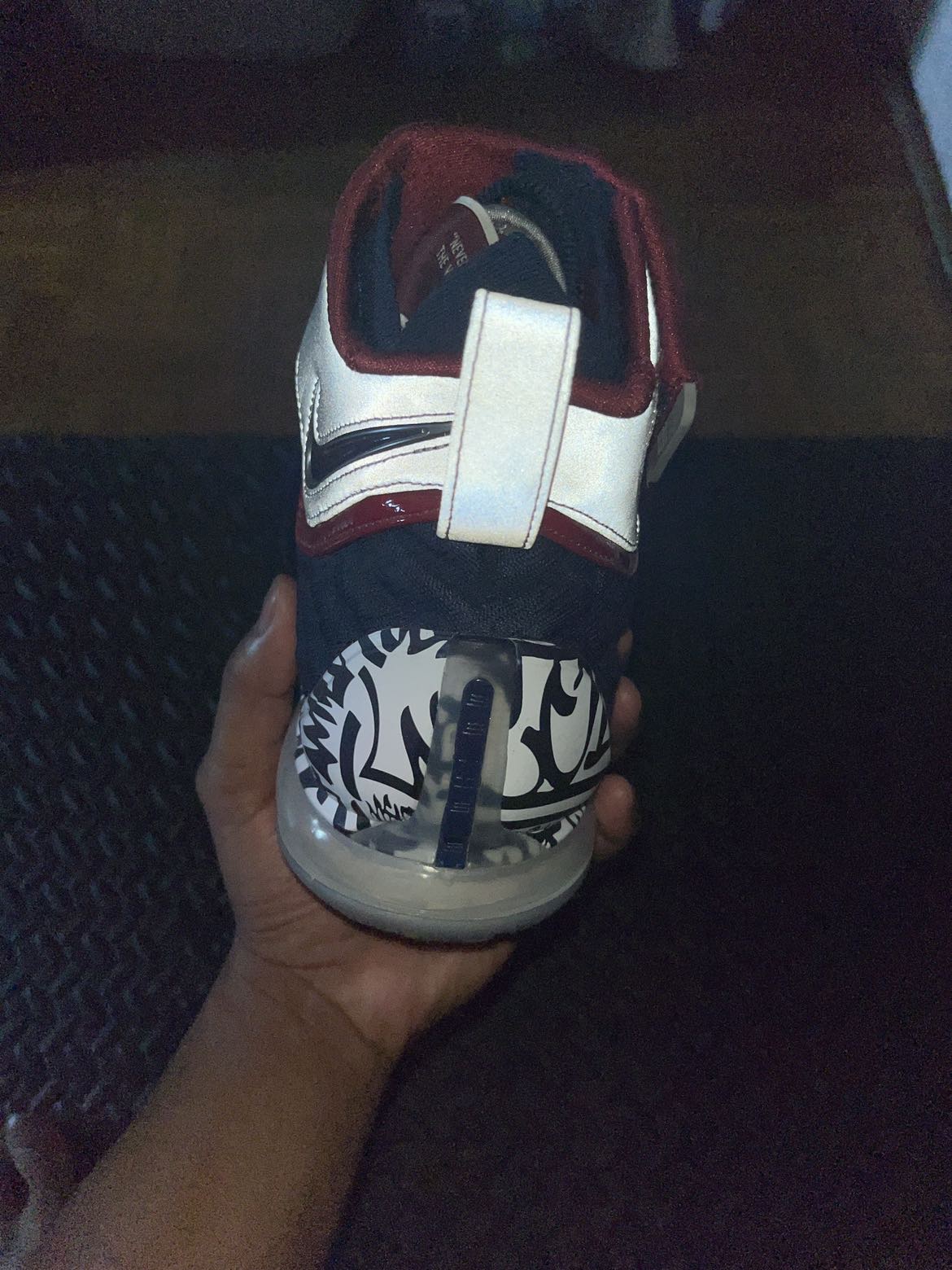 Nike LeBron 17 LeBron 4 Cold Blue Graffiti 2020 image indicator(3)